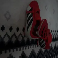adidas Predator サッカースパイク レッド ホワイト