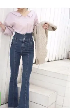 【値下げ】ROYAL PARTY ハイウエストフレアデニムパンツ