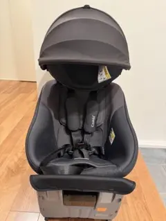 Combi クルムーヴ　アドバンス　ISOFIX