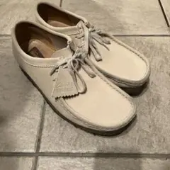 2025年最新】Clarks モカシン・デッキシューズの人気アイテム - メルカリ