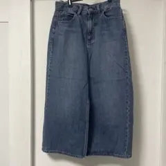 ユニクロ　デニムスカート スリット入り