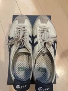 Onitsuka Tiger ローカットスニーカー