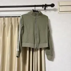 オリーブグリーン ジップアップジャケット