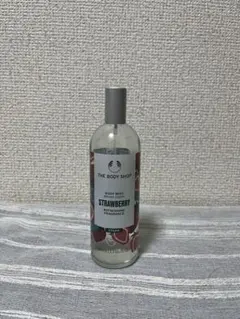 THE BODY SHOP ボディミスト ストロベリーのサムネイル