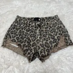ヒョウ柄カットオフデニムショートパンツ Mサイズ