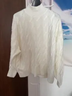 【新品】ホワイト ケーブル編み GAPタートルネック セーター L