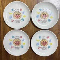 アンパンマン　ま〜るい小皿 4枚セット　ガスト