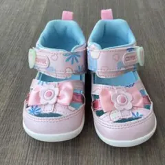 Item thumbnail for item a9f92fdf-ccf9-4f24-b53c-91fad5c4ecda