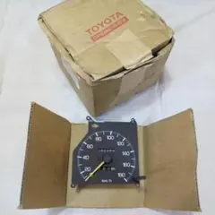 TOYOTAトヨタ 純正 汎用 角型 フォグランプセット 08590-00111 - メルカリ