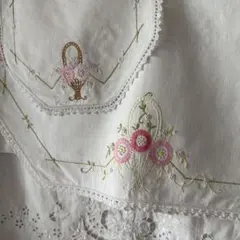 フランスアンティークஐ⋆*お花柄刺繍とレースのめちゃ可愛クロス