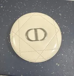 Dior フォーエヴァークチュールミナイザー　02