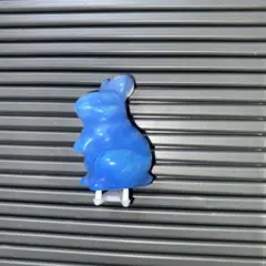 天然石 カービング ブルーオパライト うさぎ