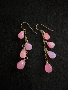 ピンクカラーオパール　14kgf ピアス　ハンドメイド