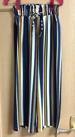 パンツ　ズボン　レディース