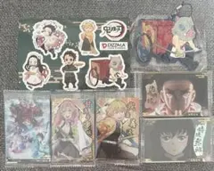 鬼滅の刃 ステッカー キーホルダー　カード