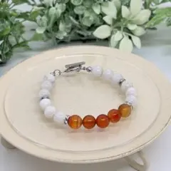 【一点物】天然石☘️ カーネリアンとムーンストーンのブレスレット 〈Y-072〉