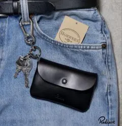 Item thumbnail for item 5a8cc84b-6d0c-4699-8a29-bedd458c039b