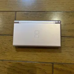 ニンテンドー　DS lite 本体　ピンク