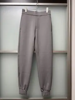 ジョガーパンツ