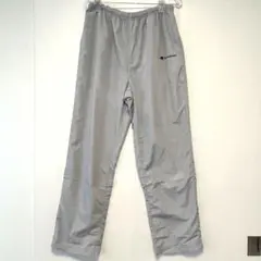 ナイロンパンツ