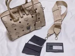 新品未使用MCM エッセンシャルボストン ベージュのサムネイル