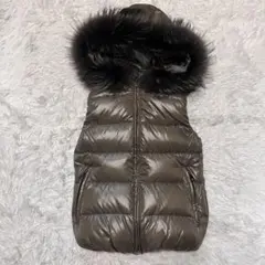 2026年最新】duvetica ダウンベストの人気アイテム - メルカリ