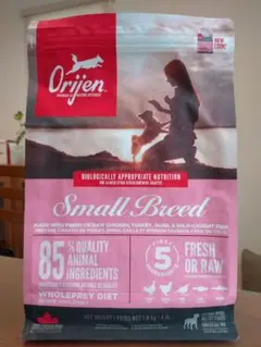 orijen オリジンスモールブリード1.8kg - メルカリ