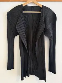 ♦️週末SALE PLEATS PLEASE プリーツプリーツ　カーディガン 長袖 PLEATS PLEASE ISSEY MIYAKE - 美品 プリーツプリーズ イッセイ