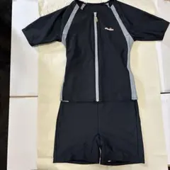 ellesse セパレート水着 半袖 ジップアップのサムネイル