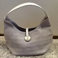 Agnes b VOYAGEワンショルダーバッグ bのロゴ