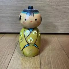 木製こけし 着物 花模様