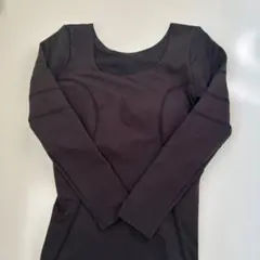 ブラック長袖ヨガ・ピラティス ウェア Mサイズ