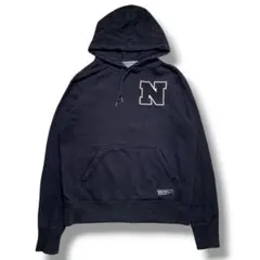 F904　【即購入OK】　NIKE　立体ロゴパーカー　サイズM　ブラック