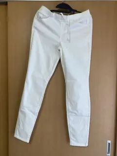 ユニクロ　HEATTECH ホワイト スキニーパンツ L