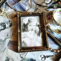 Item thumbnail for item 7e35fdc0-1977-4ce7-97ed-28e689d5c4c3