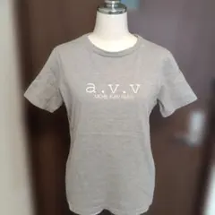 美品a.v.v MICHEL KLEIN PARIS 半袖Tシャツ ♡グレーLのサムネイル