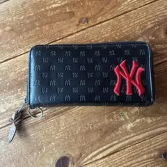 ニューヨーク・ヤンキース ロゴ 長財布 - メルカリ