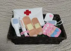 ハンドメイド】フェルトおままごと♡お医者さんごっこセット(聴診器