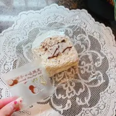 Ding jingle bells 三層トースト チョコミントラテ - メルカリ