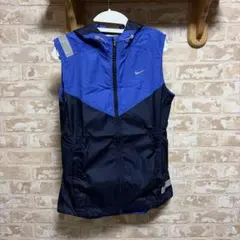 NIKE レディース ベスト ウィンドブレーカー　ベスト