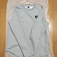 グレー ロングスリーブセーター