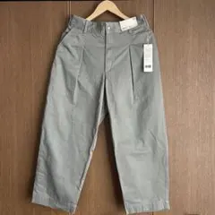 ユニクロ UNIQLO U ベイカーパンツ ウエスト70cm 【新品タグ付】