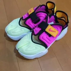 Nike アクアリフト スニーカー