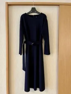 【美品】UNTITLED ウール100% ロングワンピース／ネイビー