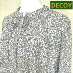 【新品未使用、タグ付】DECOY デコイ　小花柄　ブラウス　チュニック　ゆったり