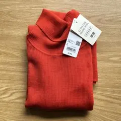 ユニクロ　メリノウール タートルネック セーター オレンジ　Lサイズ