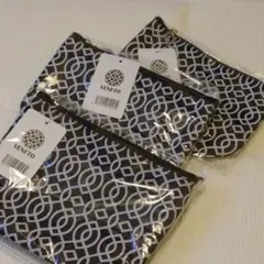 Item thumbnail for item 4cf9e6c8-e3d3-4f10-95ea-ed5ea48b01a5