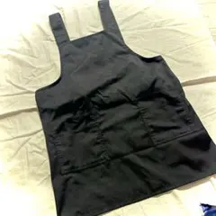 シンプル黒いエプロン 2ポケット付き