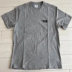 VETEMENTS グレー Tシャツ ユニセックスのサムネイル