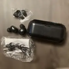 ア*8様 新品 ワイヤレスイヤホン 黒